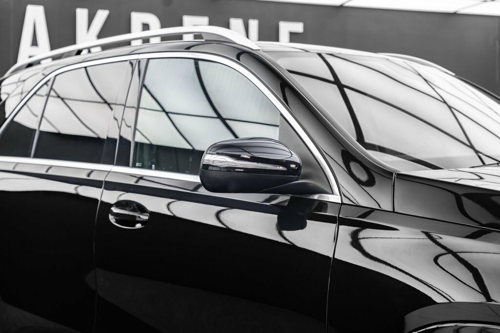 Mercedes-Benz GLE Class Suv Black #27