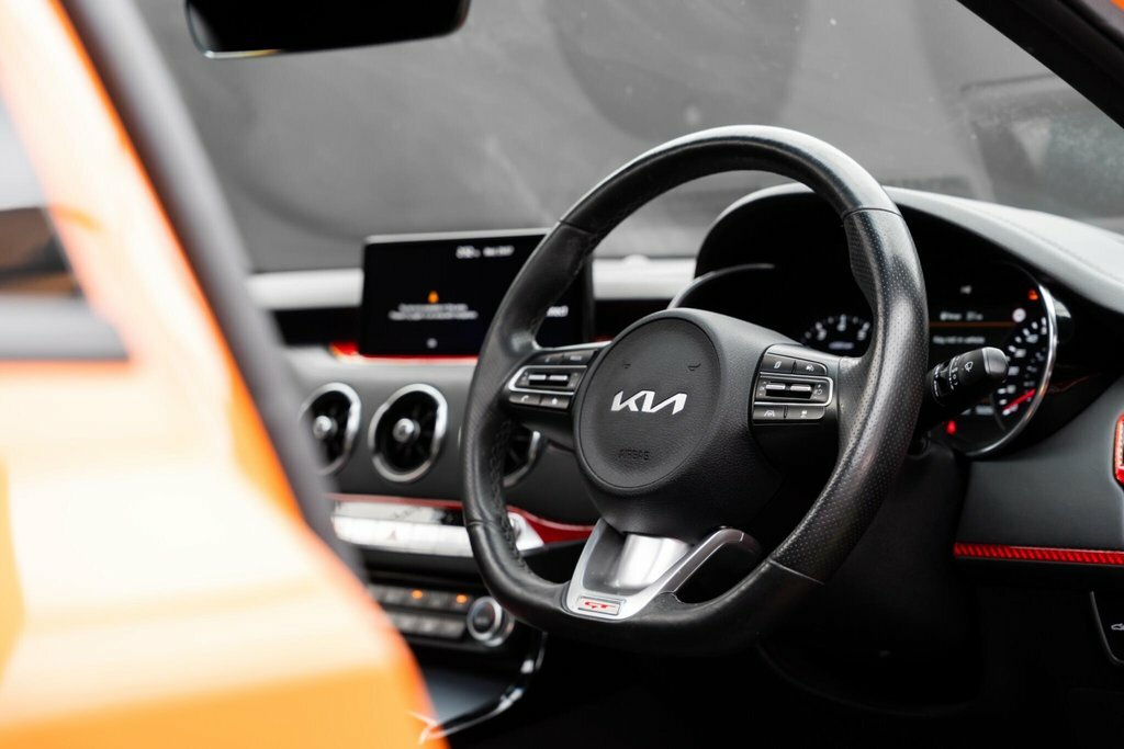 Kia Stinger 3.3 T-gdi 361 Gt S Grey #23