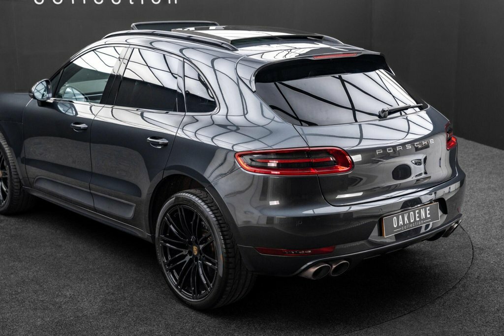 Porsche Macan 3.0T V6 Gts Suv Black #13