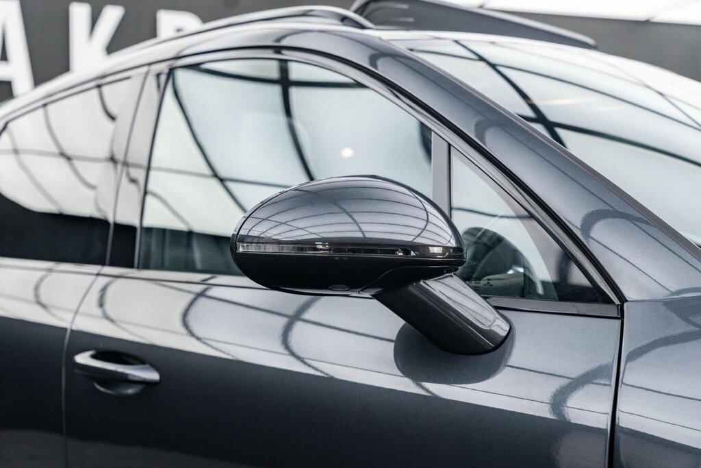 Porsche Macan 3.0T V6 Gts Suv Black #27