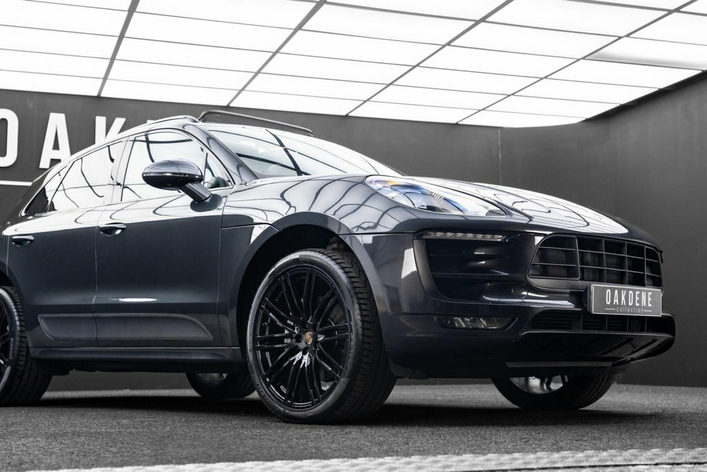 Porsche Macan 3.0T V6 Gts Suv Black #16
