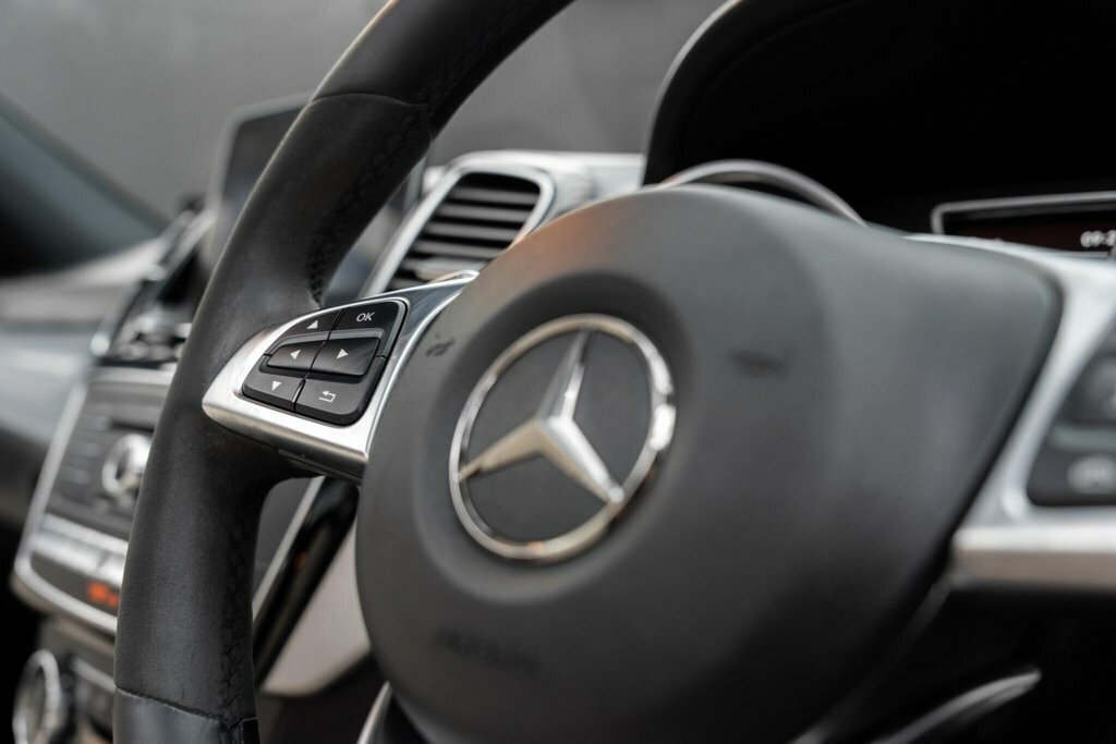 Mercedes-Benz GLE Class Gle 350 D Black #32