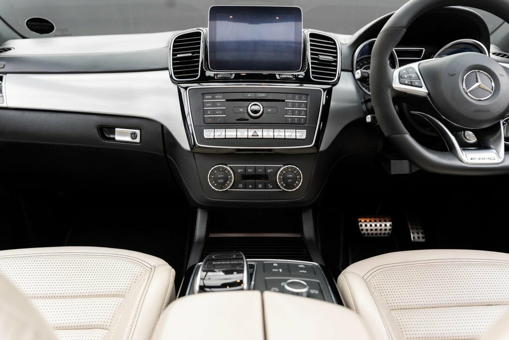 Mercedes-Benz GLE Class Gle 350 D Black #38