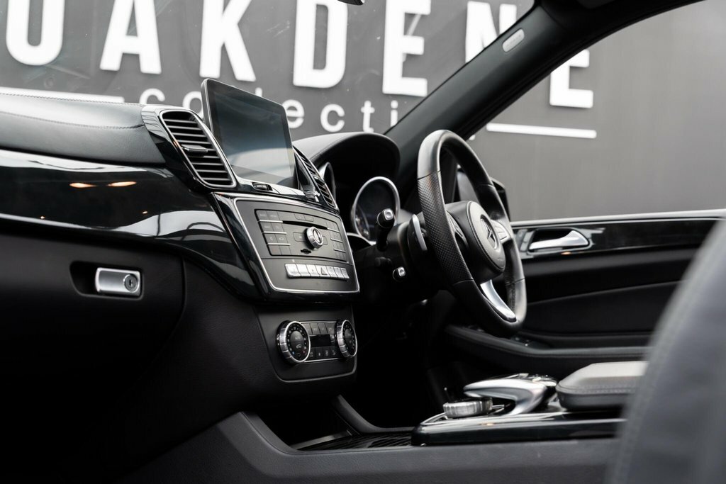 Mercedes-Benz GLS Class Gls 350 D 4Matic Amg Line Grey #48