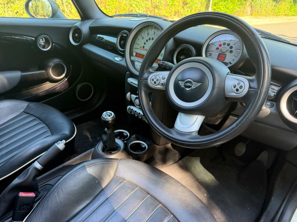 Mini Hatch Cooper 1.6 Cooper 118 Bhp White #16