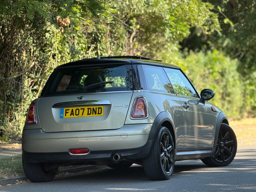 Mini Hatch Cooper 1.6 Cooper 118 Bhp White #5