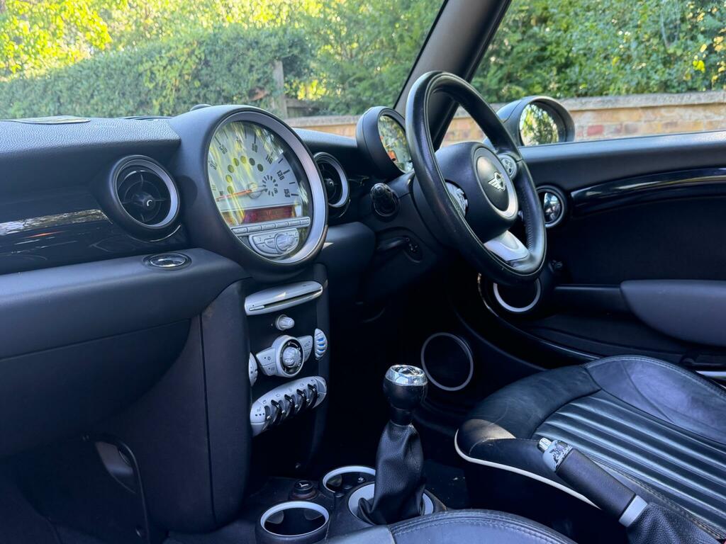 Mini Hatch Cooper 1.6 Cooper 118 Bhp White #19
