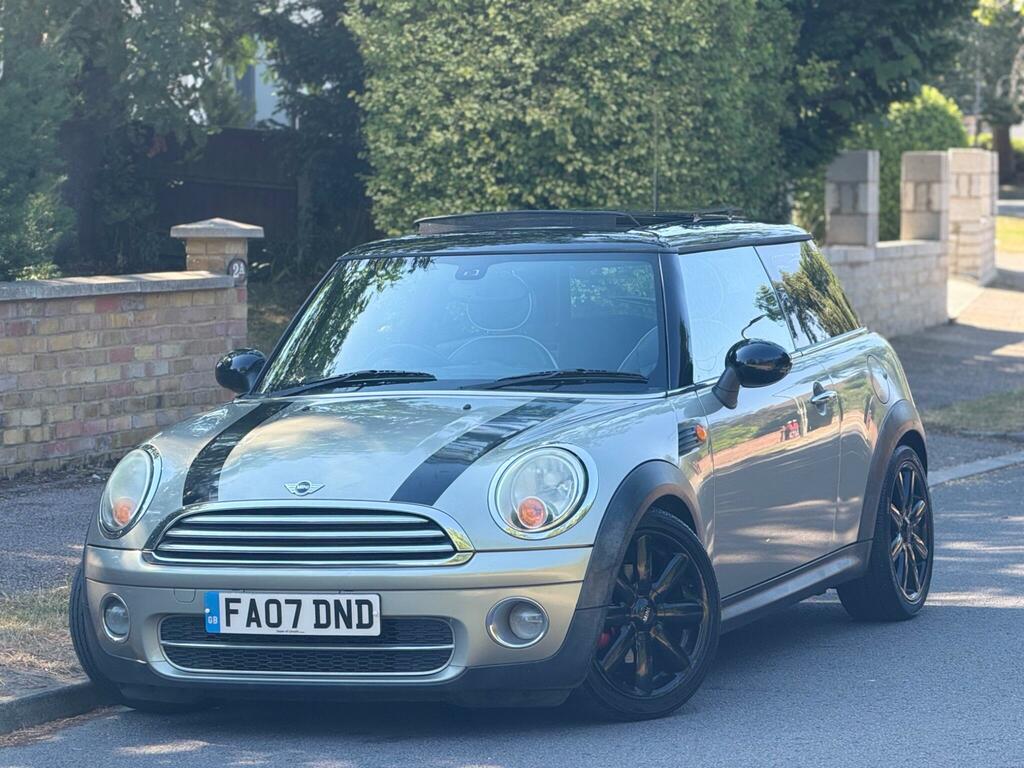 Mini Hatch Cooper 1.6 Cooper 118 Bhp White #4
