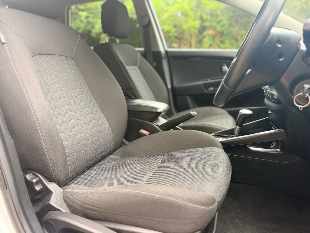 Kia Ceed 1.6 Crdi Ecodynamics 2 Sportswagon Euro 5 Ss Silver #12