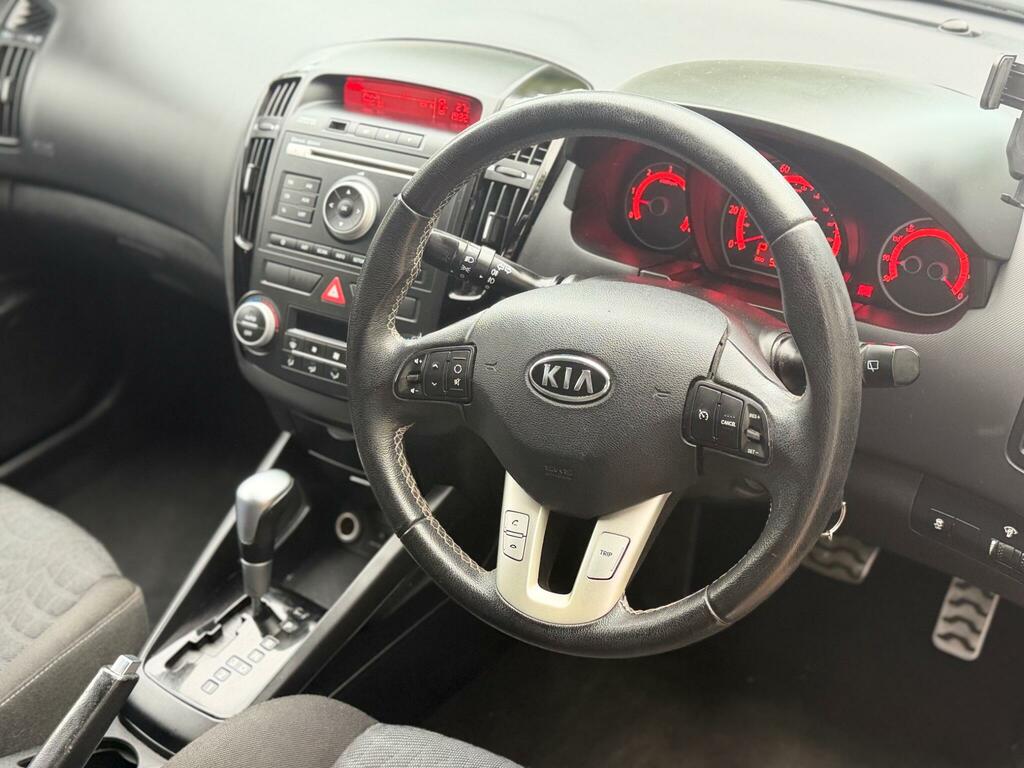 Kia Ceed 1.6 Crdi Ecodynamics 2 Sportswagon Euro 5 Ss Silver #10