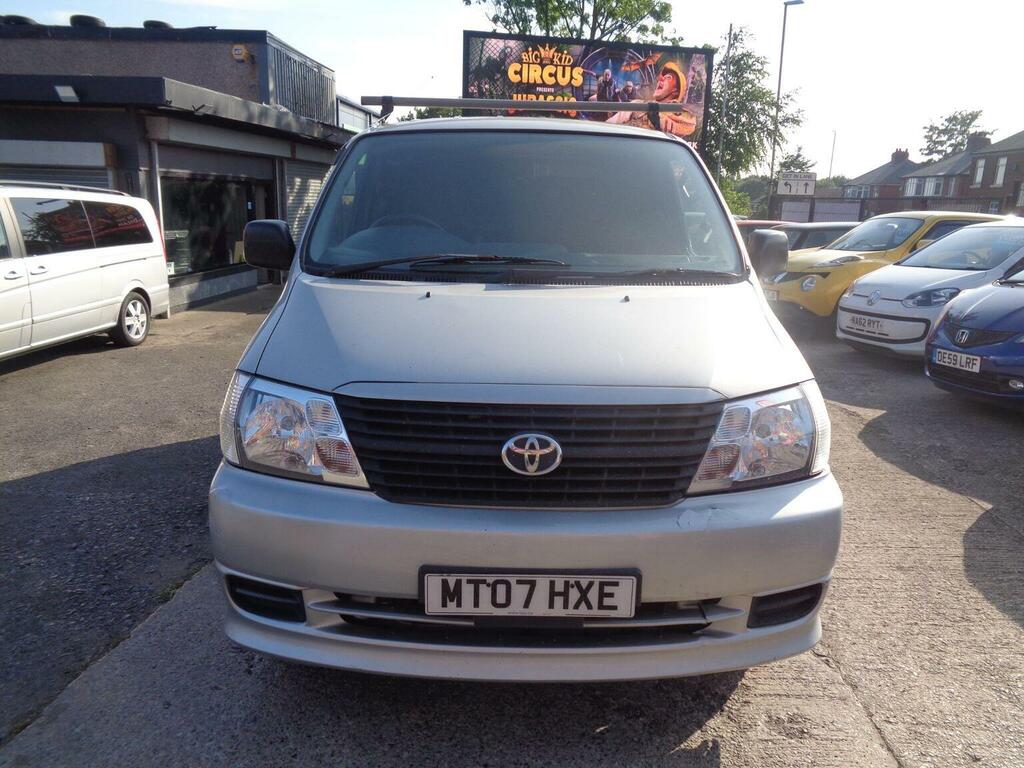 Toyota HiAce Panel Van 2.5 280 D-4d Rwd L1 H1 200707 Silver #3