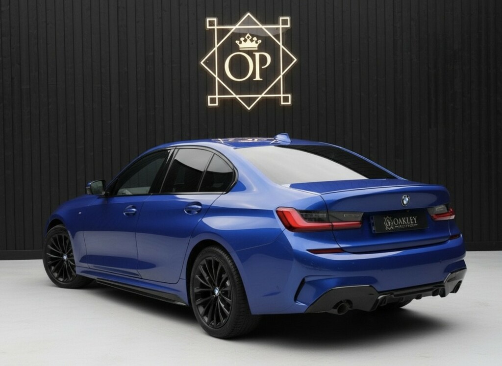 BMW 3 Series Saloon 2.0 318D M Sport Saloon 201919 YG19SDW Blue #2