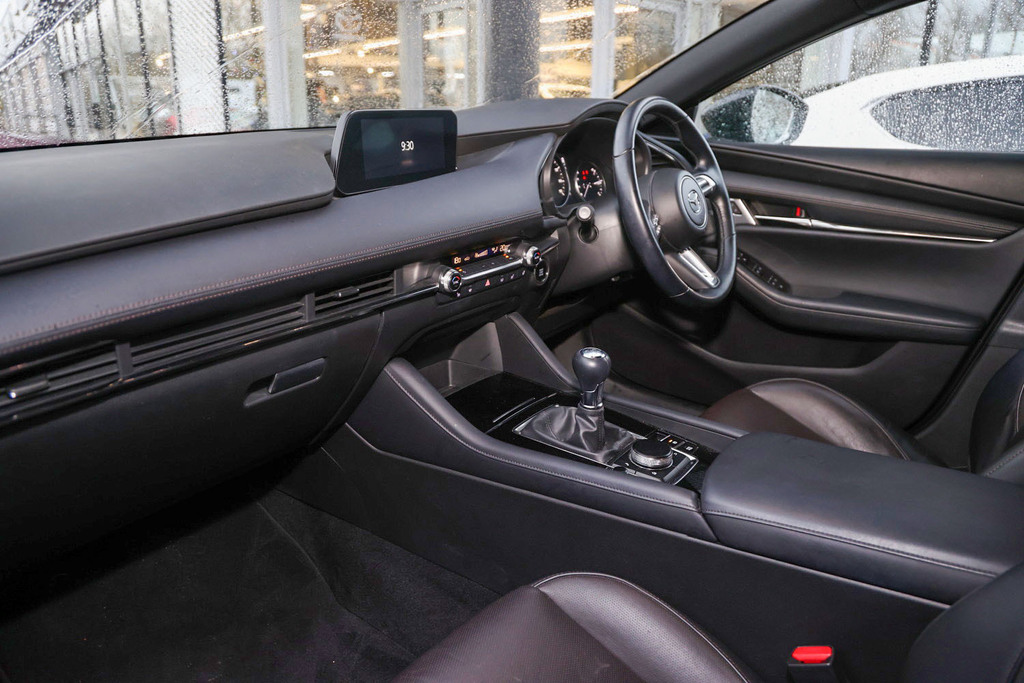 Mazda 3 2.0 E-skyactiv G Mhev Gt Sport Black #2