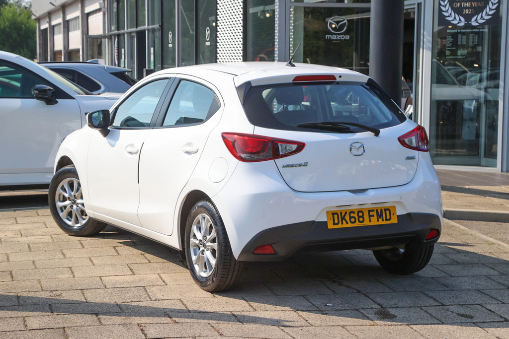 Mazda 2 1.5 75 Se-l DK68FMD White #3