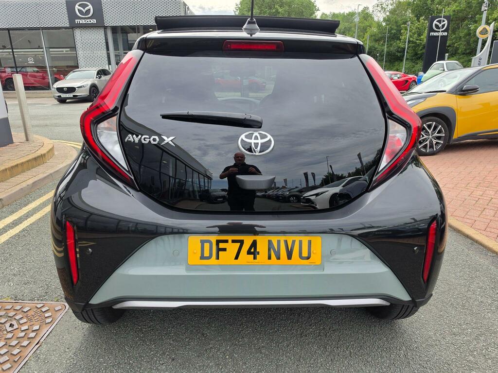 Toyota Aygo X 1.0 Vvt-i Exclusive Green #6