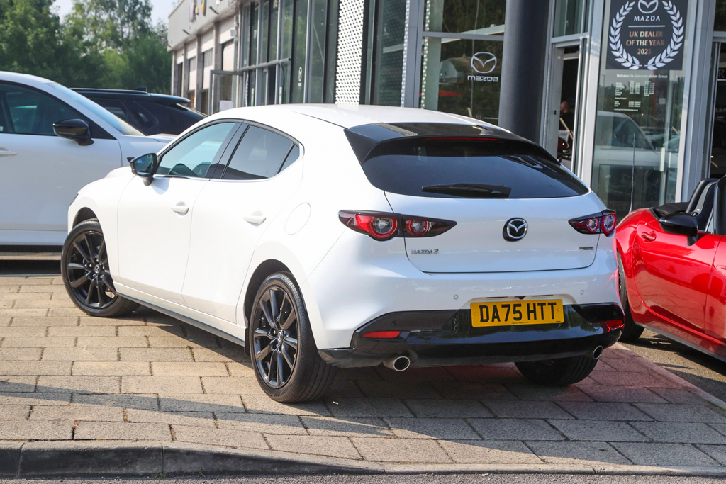 Mazda 3 2.5 E-skyactiv G Mhev 140 Homura DA75HTT White #3
