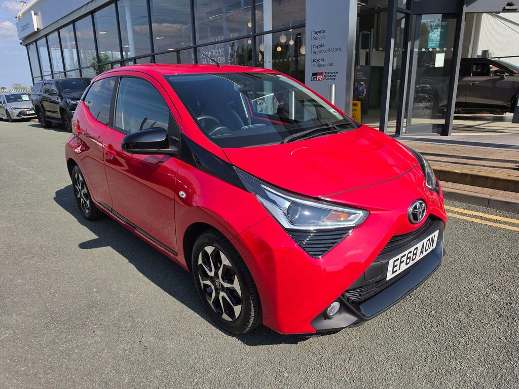 Toyota Aygo 1.0 Vvt-i X-trend X-shift Red