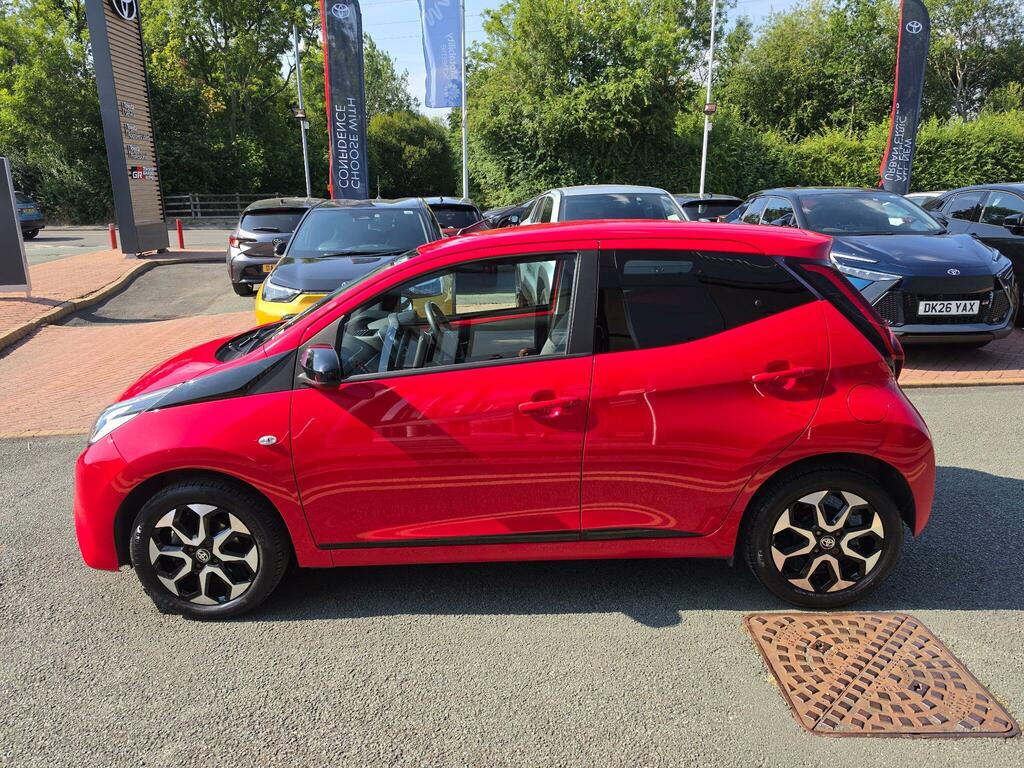 Toyota Aygo 1.0 Vvt-i X-trend X-shift EF68AON Red #6