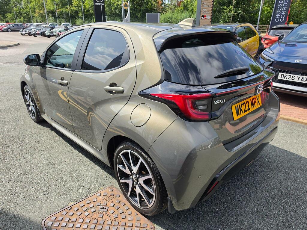 Toyota Yaris 1.5 Hybrid Dynamic Cvt WK22MPX Brown #6