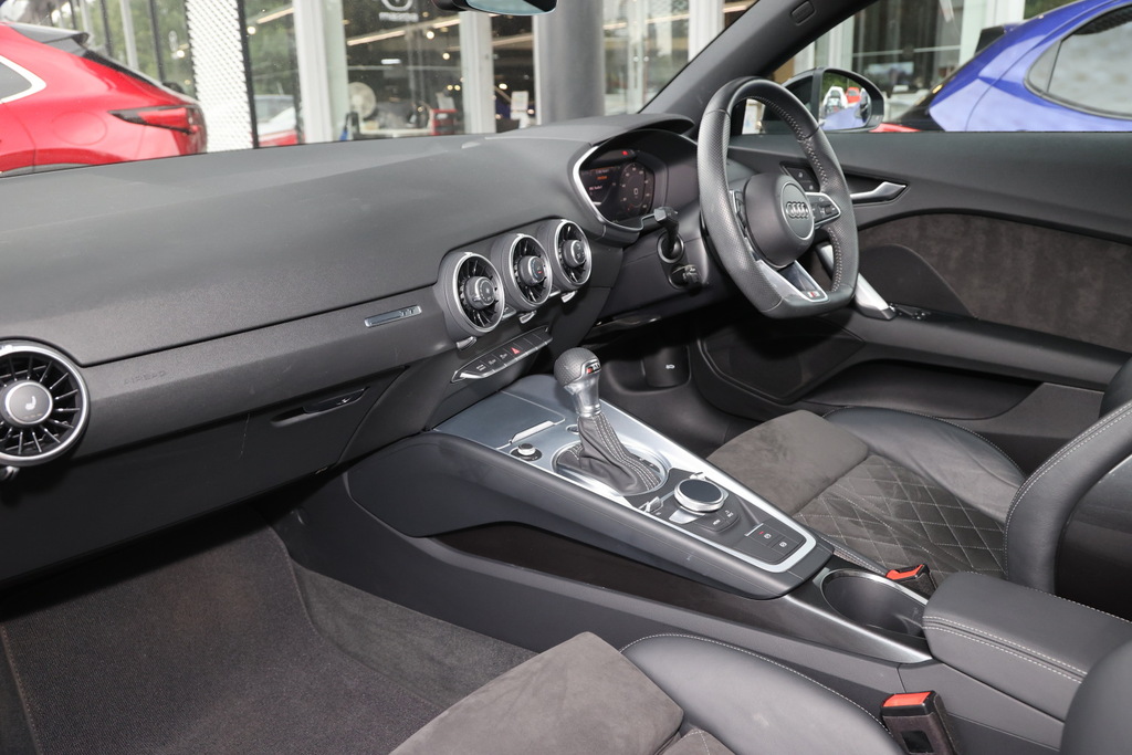 Audi TT 40 Tfsi Black Edition S Tronic Blue #2