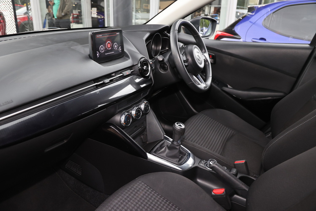 Mazda 2 1.5 Se-l Nav Grey #2