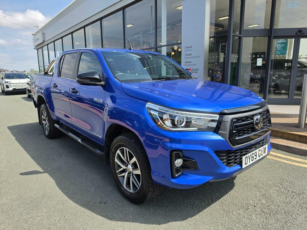 Toyota HILUX Invincible X Dcab Pick Up 2.4 D-4d Blue