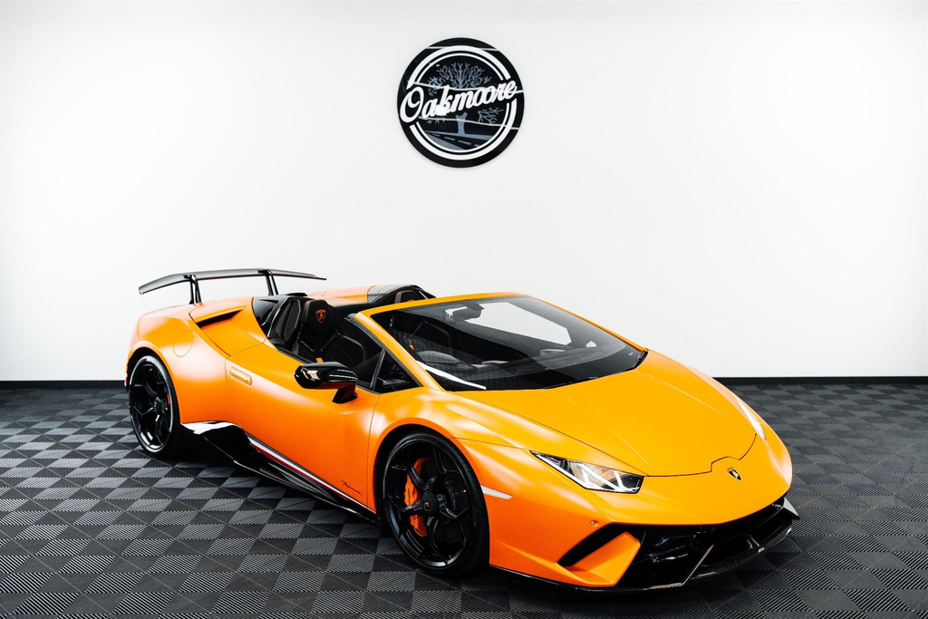 Lamborghini Huracan Convertible