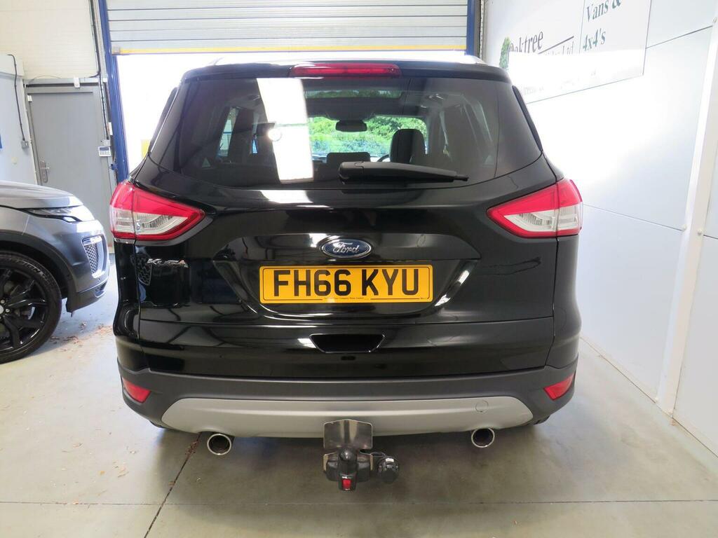 Ford Kuga 2.0 Tdci Titanium X Awd Euro 6 Ss Black #6