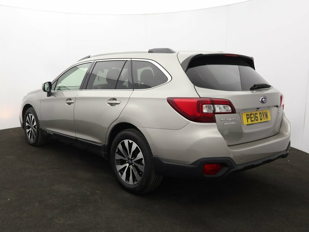 Subaru Outback 2L Se Premium PE16DYM Gold #5