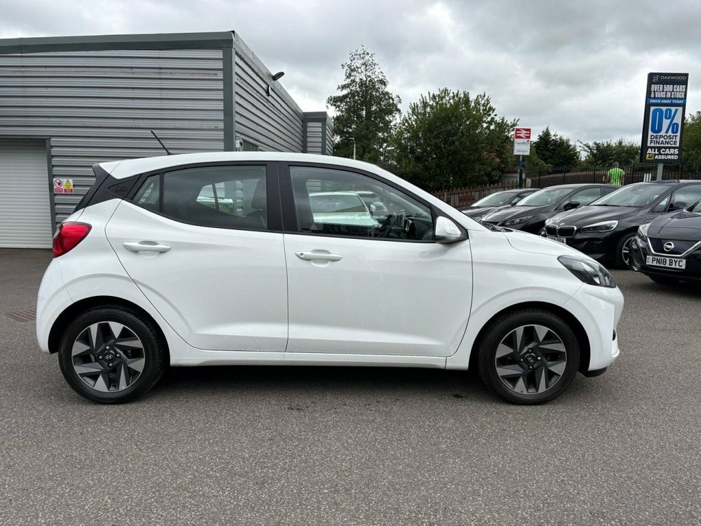 Hyundai I10 1L Advance HT24MZV White #6
