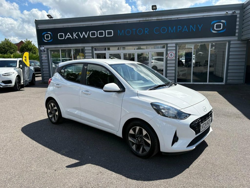 Hyundai I10 1L Advance HT24MZV White