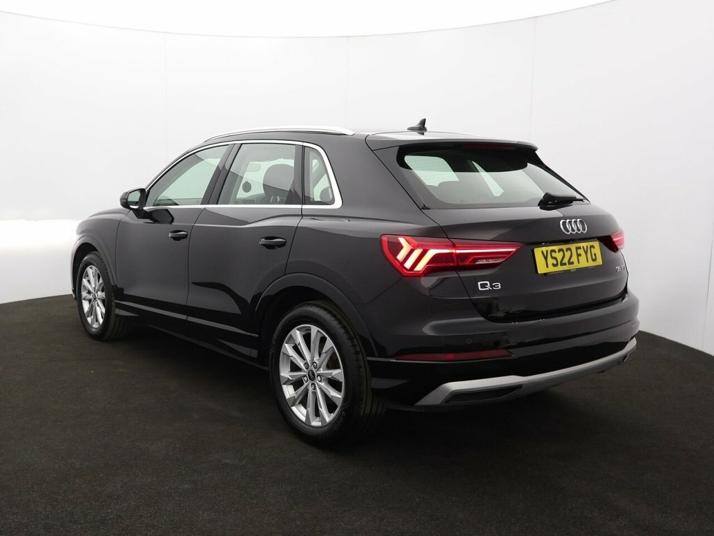 Audi Q3 1.5L Sport YS22FYG Black #5