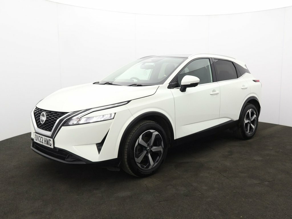 Nissan Qashqai 1.3L N-connecta DV22HWG White #3