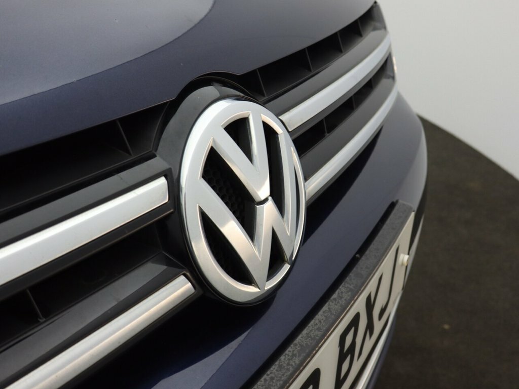 Volkswagen Touareg Tdi V6 Bluemotion Tech R-line White #52