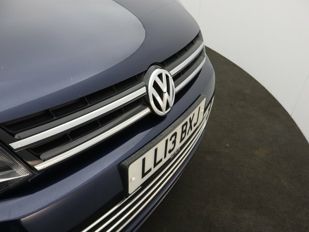Volkswagen Touareg Tdi V6 Bluemotion Tech R-line White #51