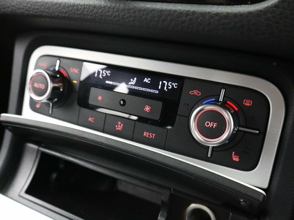 Volkswagen Touareg Tdi V6 Bluemotion Tech R-line White #22
