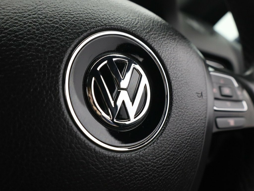 Volkswagen Touareg Tdi V6 Bluemotion Tech R-line White #15