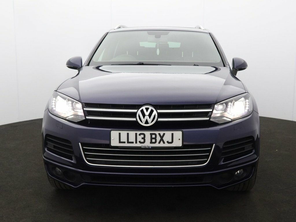 Volkswagen Touareg Tdi V6 Bluemotion Tech R-line White #2