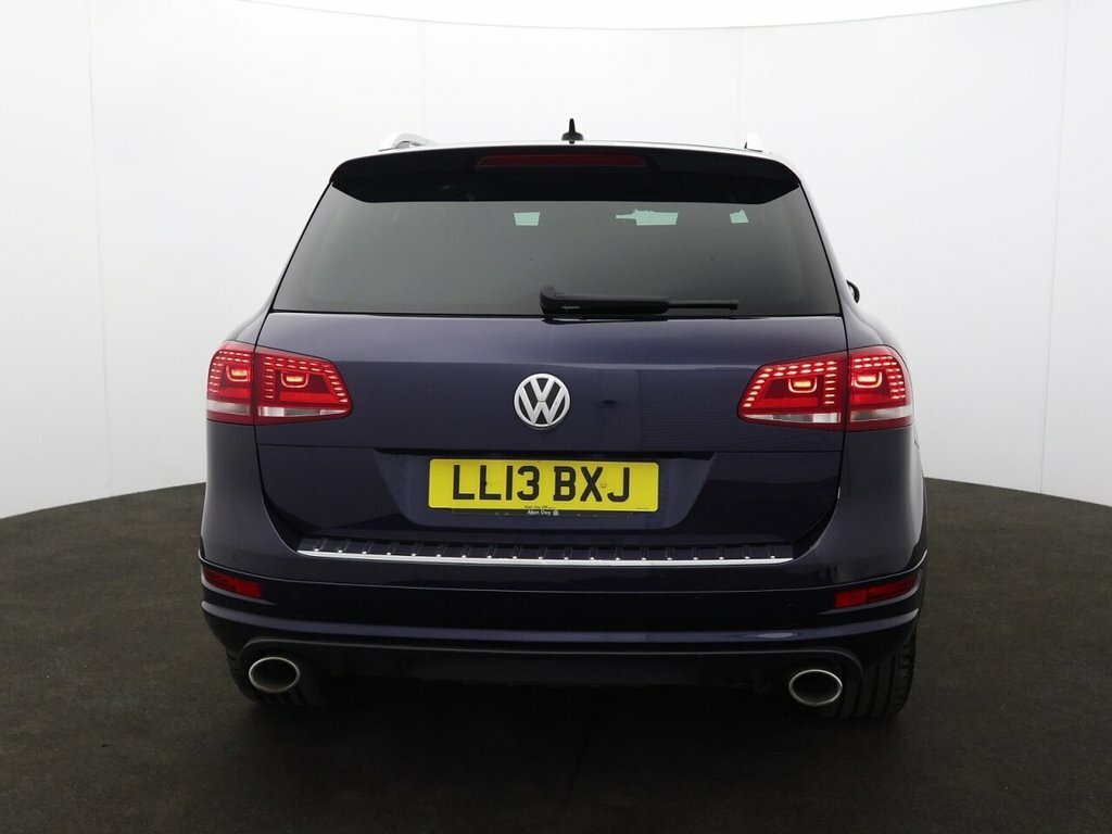 Volkswagen Touareg Tdi V6 Bluemotion Tech R-line White #6