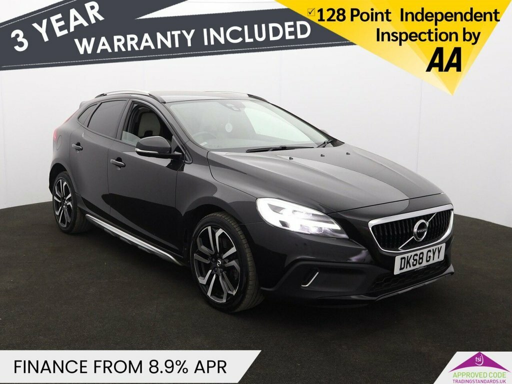 Volvo V40 Cross Country 1.5L Pro Black