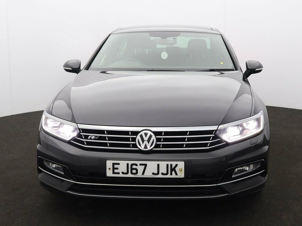 Volkswagen Passat 1.4L R-line Grey #2