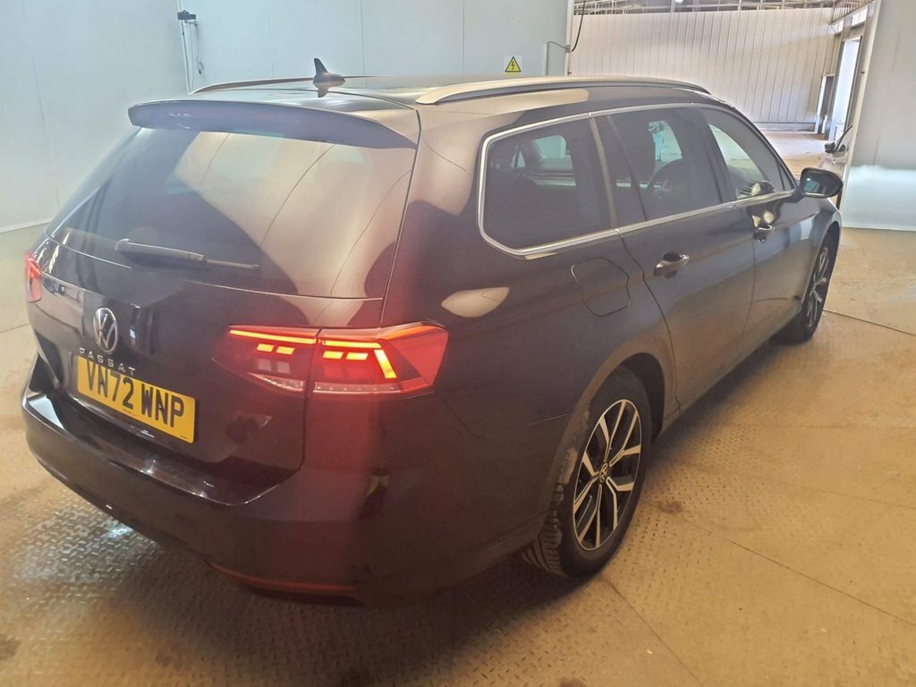 Volkswagen Passat 1.5L Sel Black #6
