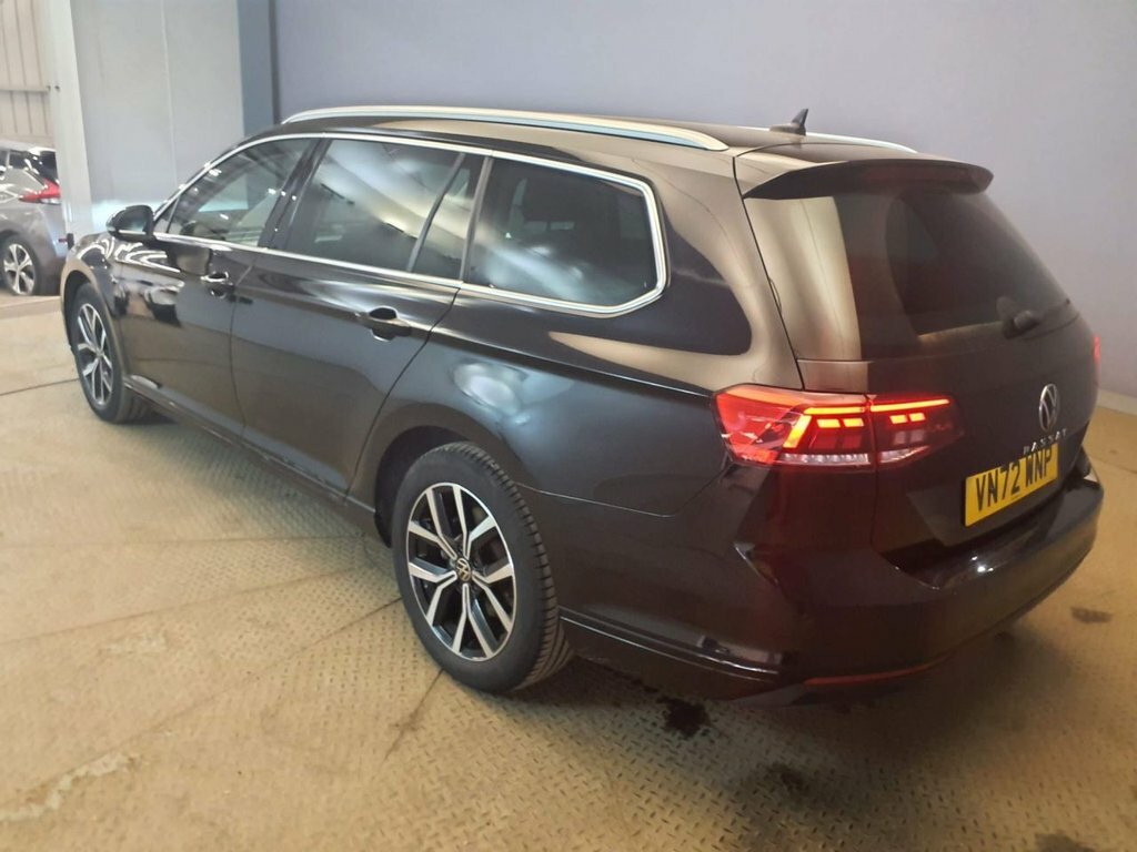 Volkswagen Passat 1.5L Sel Black #5