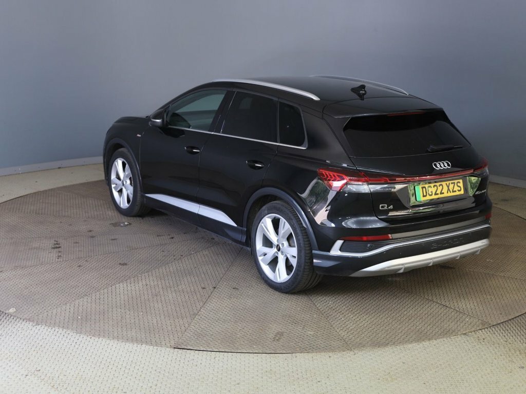 Audi Q4 E Tron Suv DG22XZS Black #4