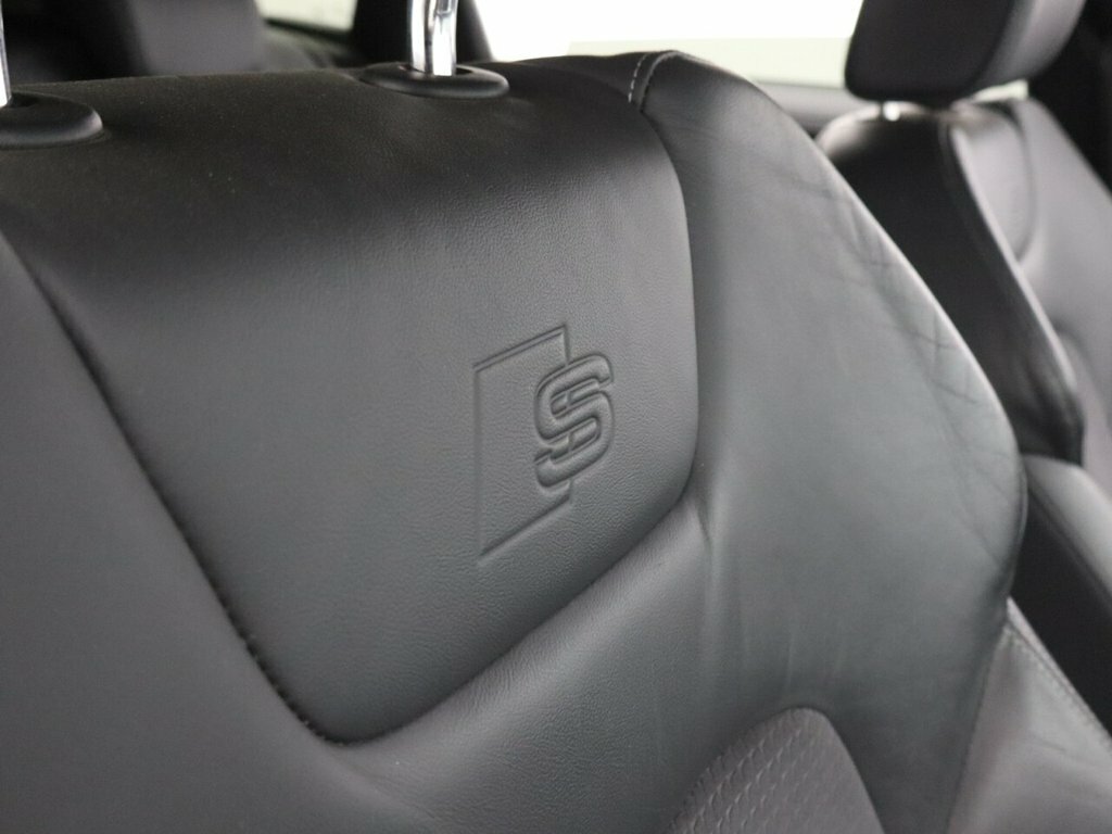 Audi A6 Avant Sandero Stepway Expression Tce Black #42
