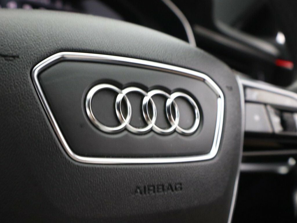 Audi A6 Avant Sandero Stepway Expression Tce Black #13