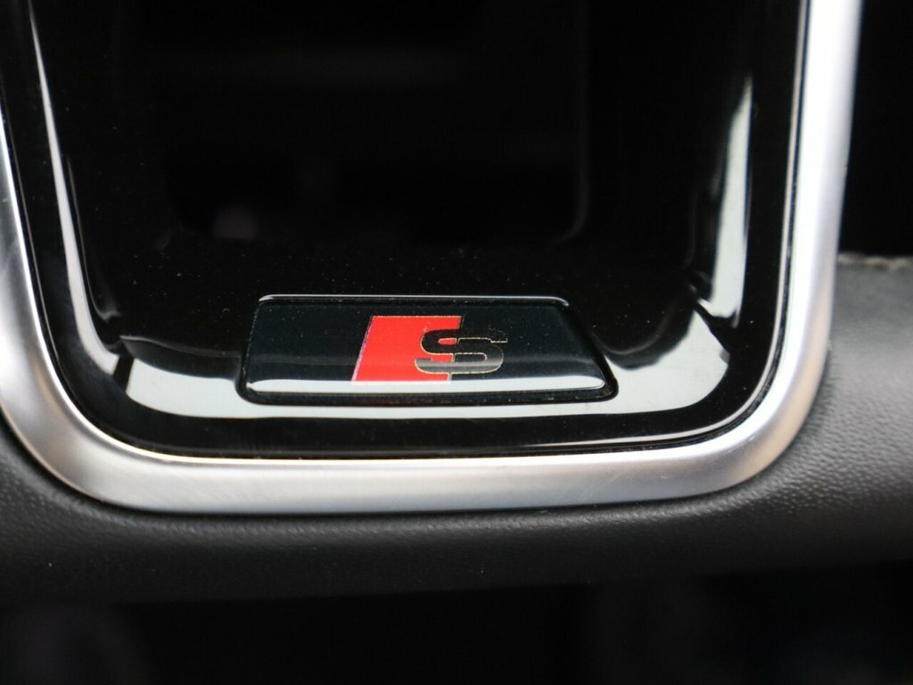 Audi A6 Avant Sandero Stepway Expression Tce Black #14