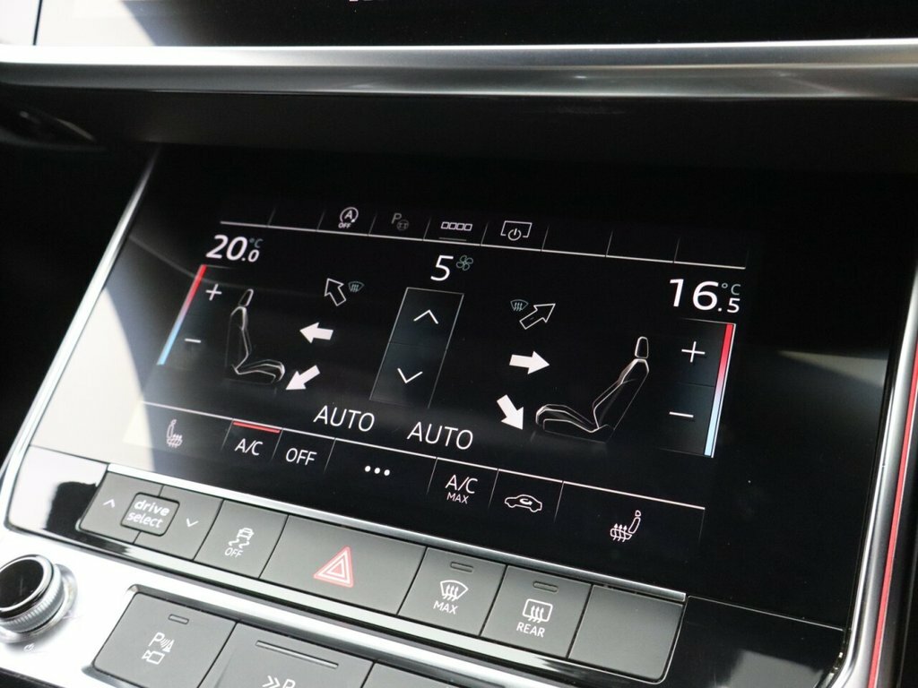 Audi A6 Avant Sandero Stepway Expression Tce Black #26