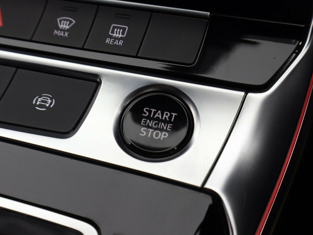 Audi A6 Avant Sandero Stepway Expression Tce Black #24