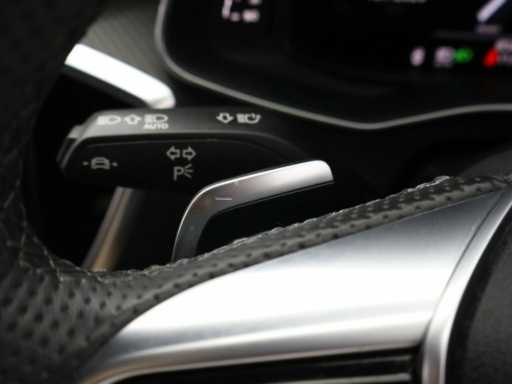 Audi A6 Avant Sandero Stepway Expression Tce Black #36